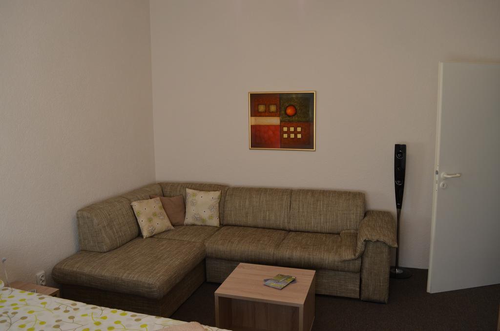 Apartment Downtown Osijek Rum bild